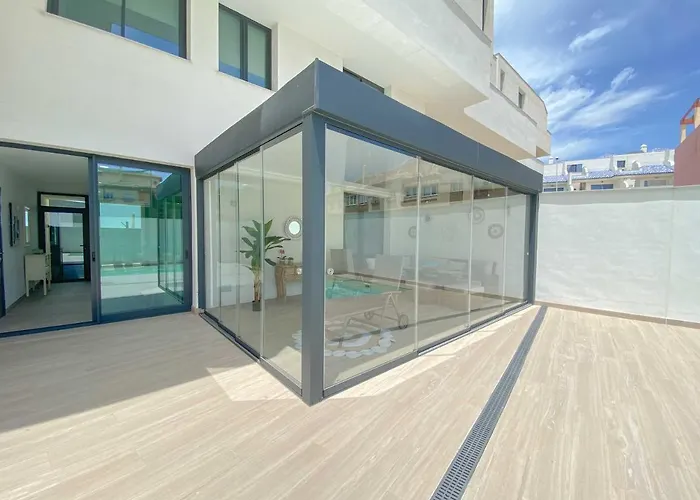 Tarifa Cozy House - Private Pool - Wifi - Modern