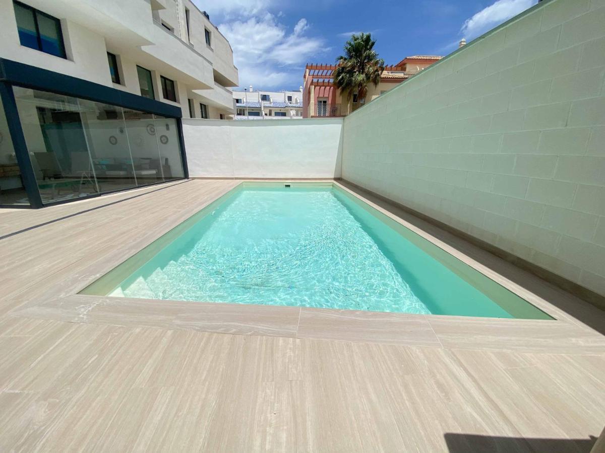 Cozy House - Private Pool - Wifi - Modern Apartment *